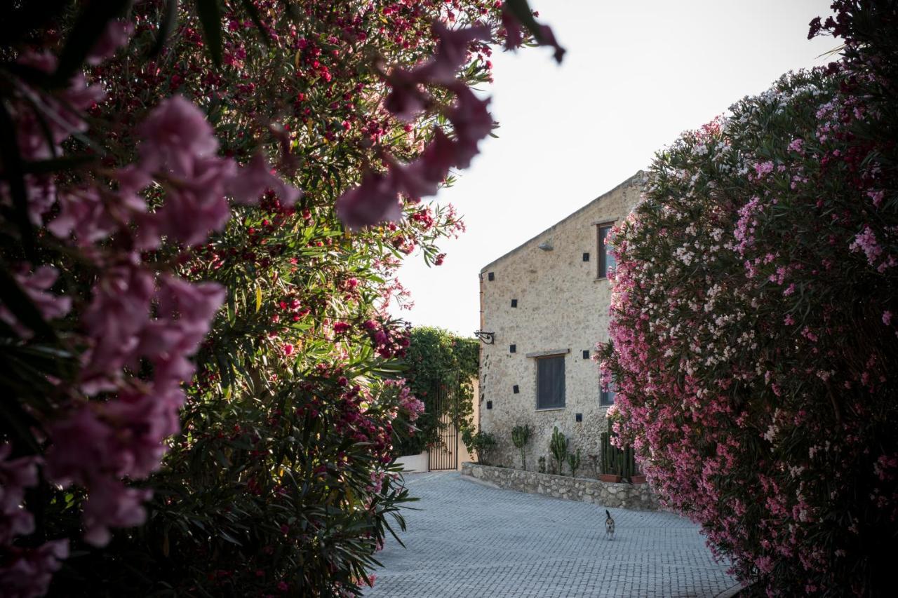 Agriturismo Baglio Làuria Campobello di Licata Exterior foto